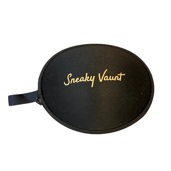 New Sneaky Vaunt The Original Sticky Strapless Push Up Bra - Black Size DD - Picture 1 of 8